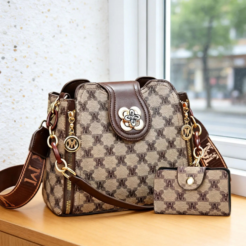 Crossbody Bag Women - Torba na ramię z nadrukiem w