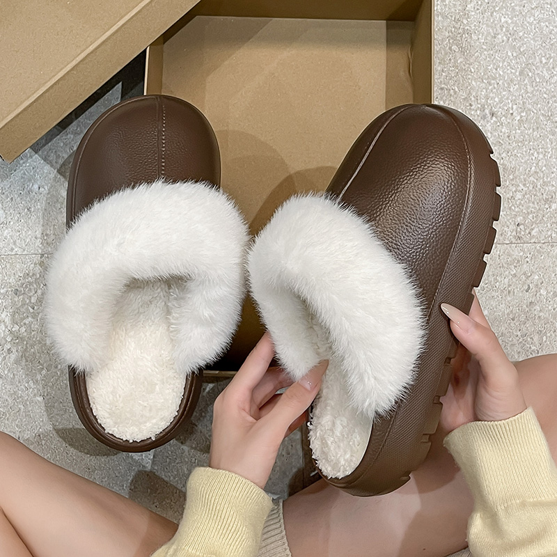 Nowe modne puszyste kapcie na  – Women'S Fashion Winter 2025 recenzja i cena