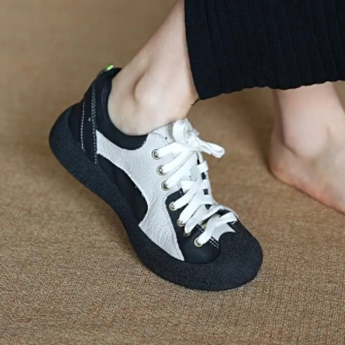 Ultra-miękkie damskie sneakers – Women'S Fashion Market Size recenzja i cena